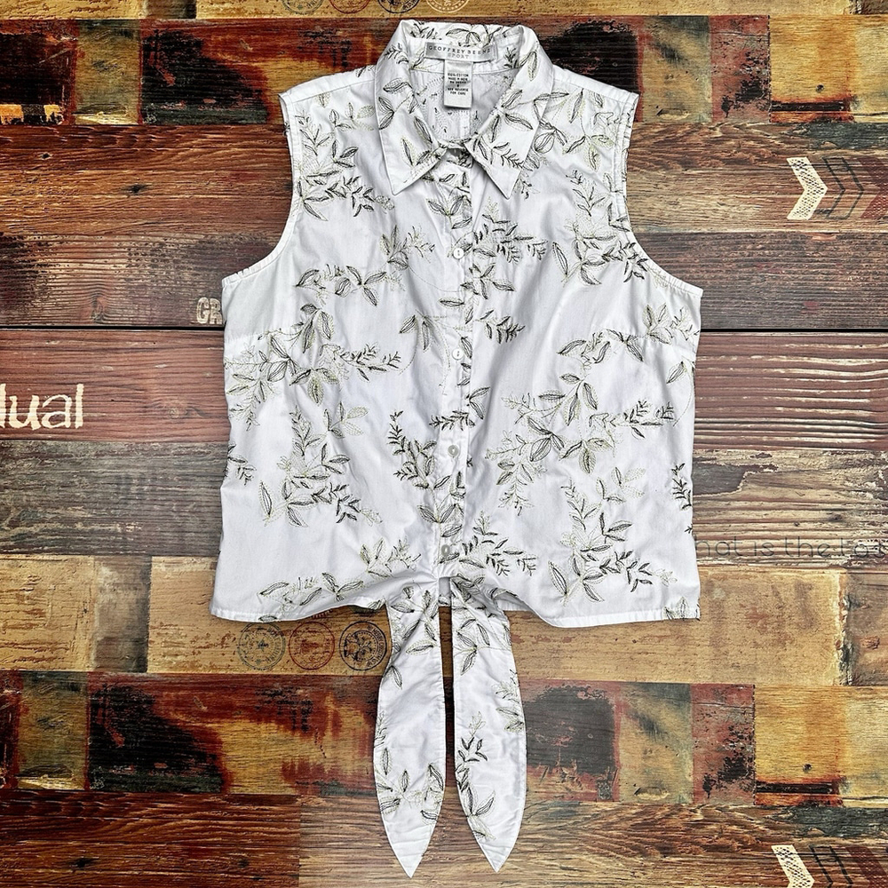 Geoffrey Beene Sport Sleeveless Blouse Sz 8 Embroidered Collar Tie Front Summer